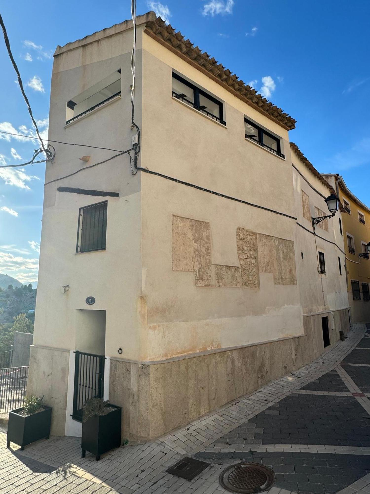 El Alcazar -